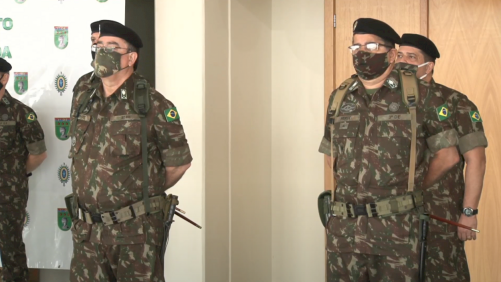 Foto: reprodução - Sinott (à esq.) deu lugar para o carioca Hertz