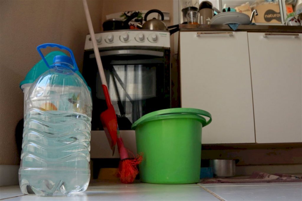 Mais de 8 mil casas ficam sem água ao longo desta terça-feira