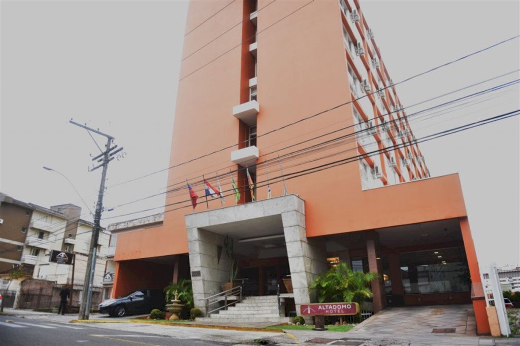 Selo 'Seguro e Saudável' começa a ser entregue em Santa Maria