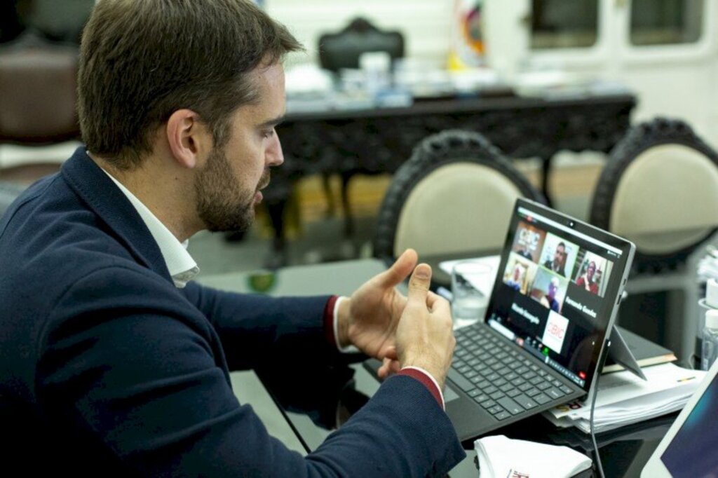 A partir de sábado, bandeiras de distanciamento terão critérios mais rígidos