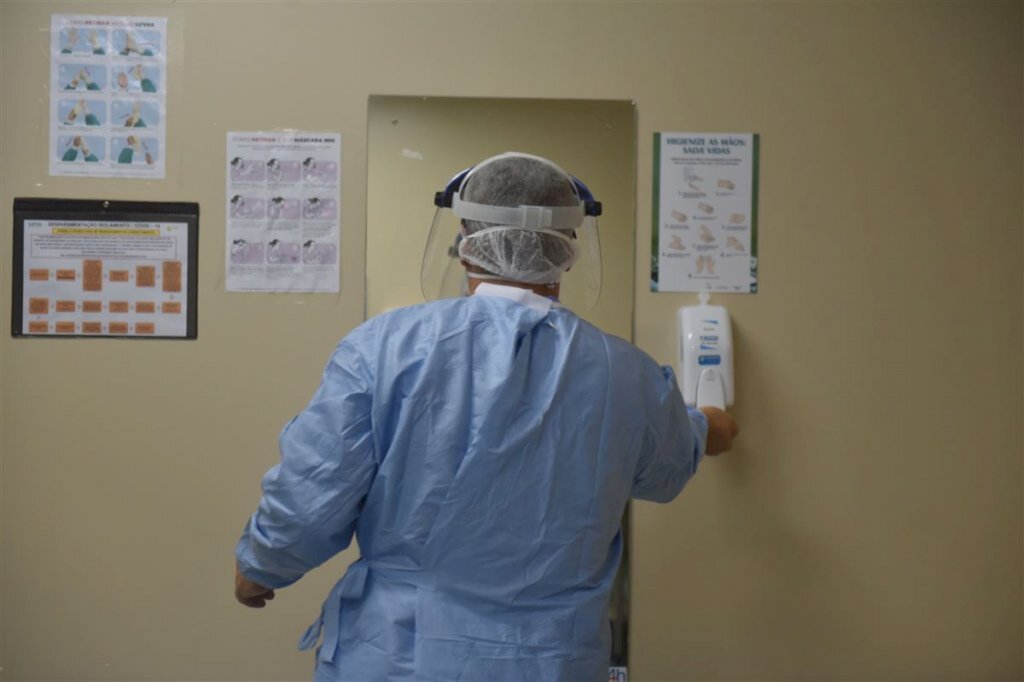 Foto: Gabriel Haesbaert (Arquivo Diário) - Médico explica o que são EPI