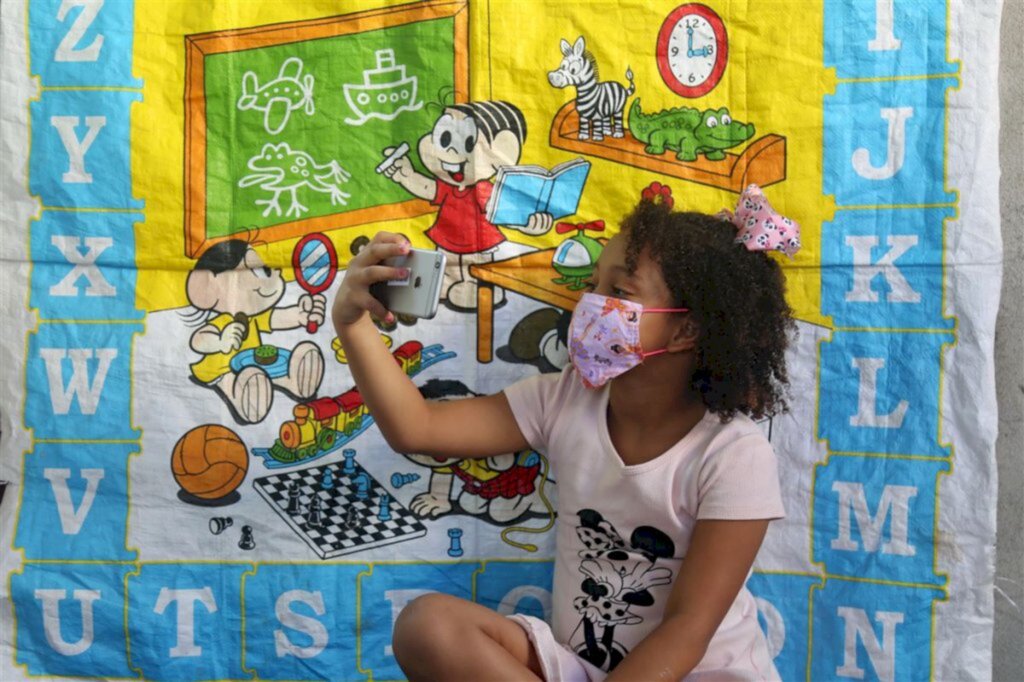 VÍDEO: youtuber mirim de Santa Maria dá dicas de combate ao coronavírus