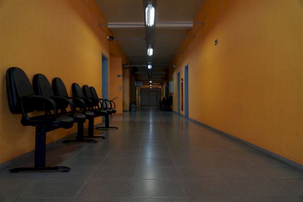 VÍDEO+FOTOS: UFSM e Centro registram pouca movimentação em prédios e nas ruas