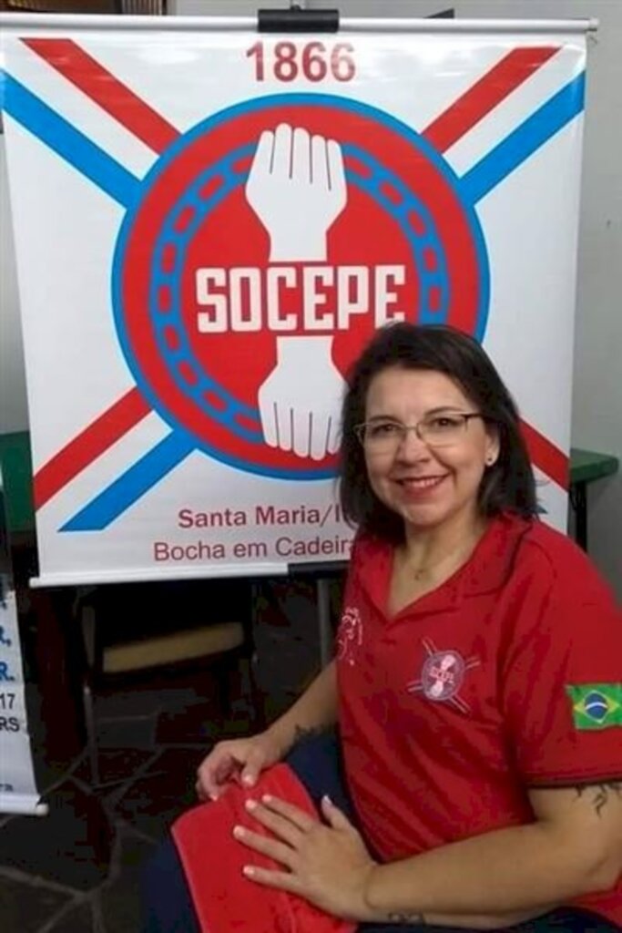 Santa-mariense conta sobre dificuldades de acessibilidade, vida e amor