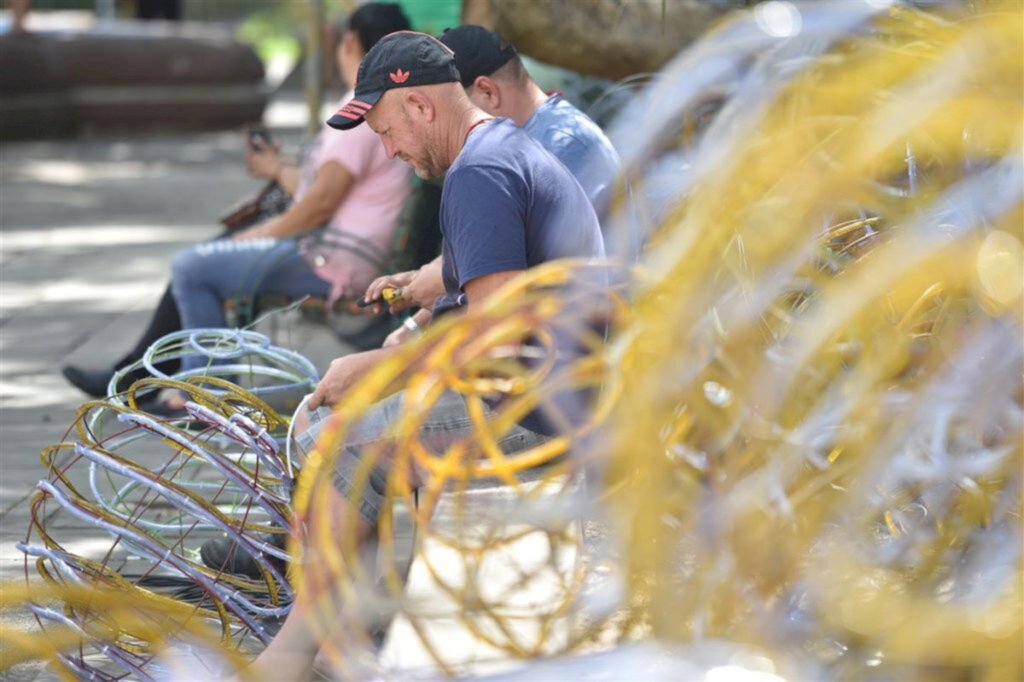 FOTOS+VÍDEO: Praça Saldanha Marinho recebe decoração natalina