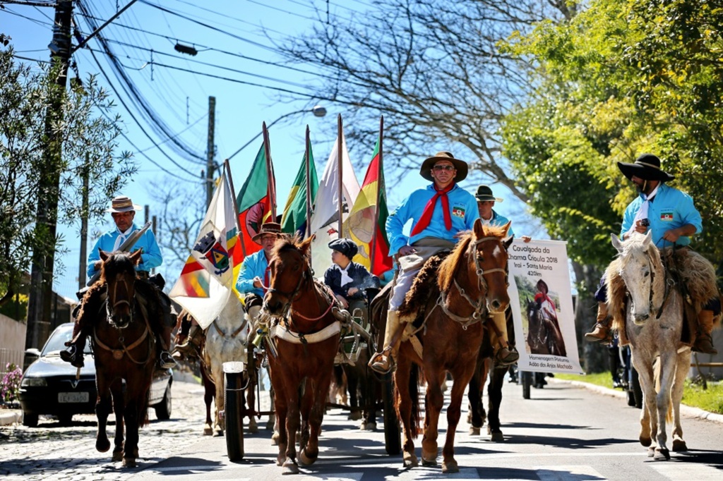 Entidades tradicionalistas se preparam para receber a Chama Crioula