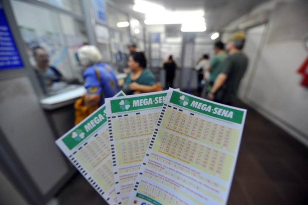 Mega-Sena acumula e vai pagar R$ 47 milhões no sábado