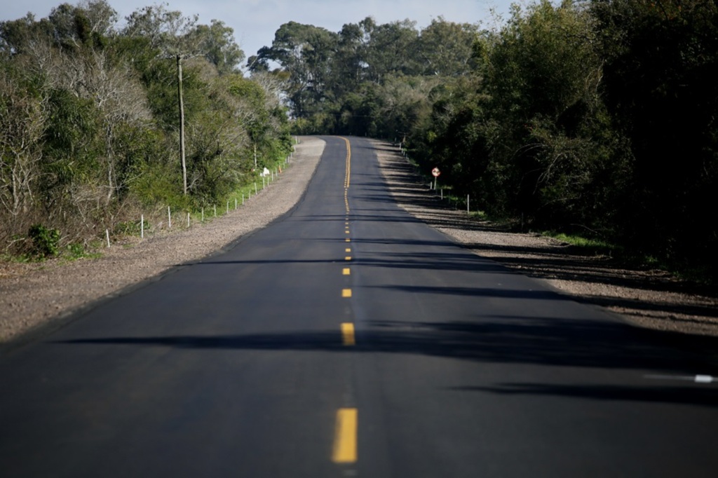 Sem dinheiro, obras em rodovias estaduais da região estão abandonadas