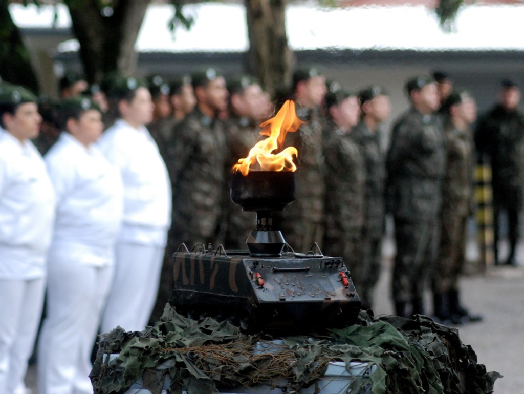 Com chegada do fogo simbólico, começam atividades da Semana da Pátria