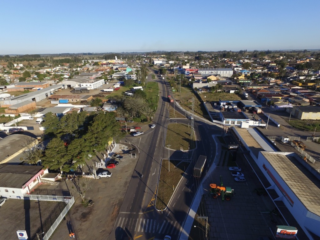 Rompimento de rede deixa moradores da Região Sul sem água nesta quinta