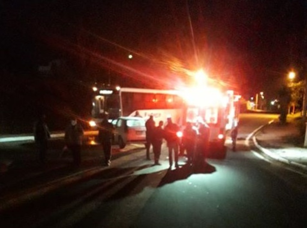 Mulher fica ferida em colisão na Faixa de Rosário