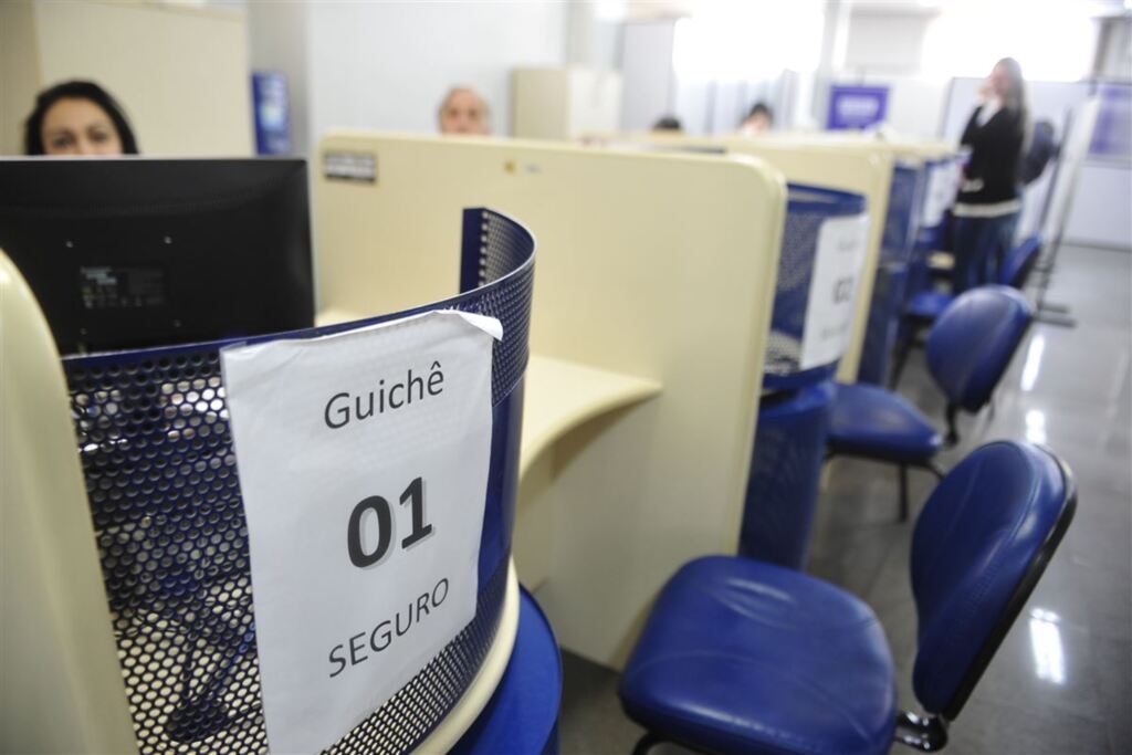 119 vagas de emprego para quarta-feira em Santa Maria