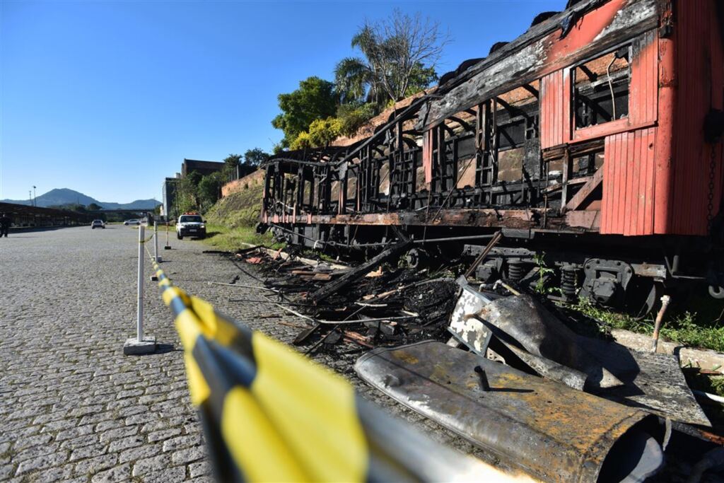 Fotos: Gabriel Haesbaert - Polícia Civil analisa imagens de câmeras de monitoramento