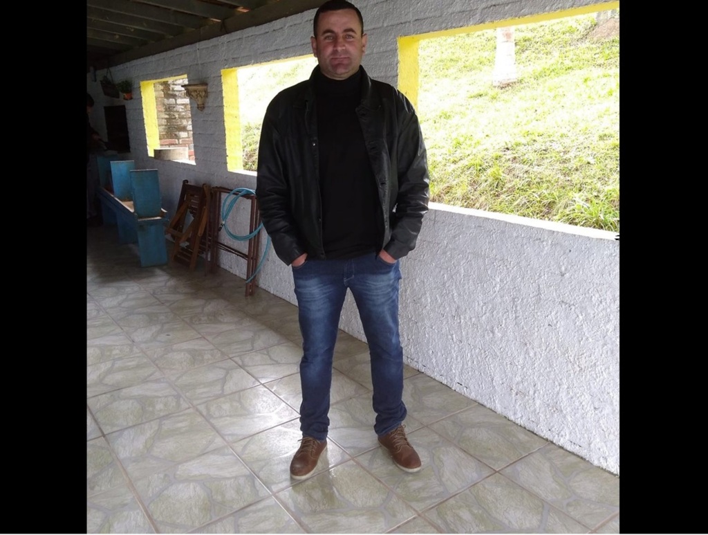 Motorista morre em colisão com ônibus na RSC-287