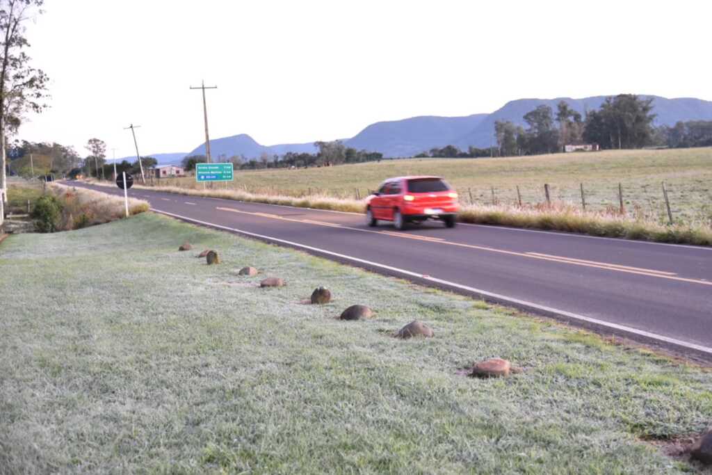 Pelo 4º dia consecutivo, Região tem temperaturas negativas e geada