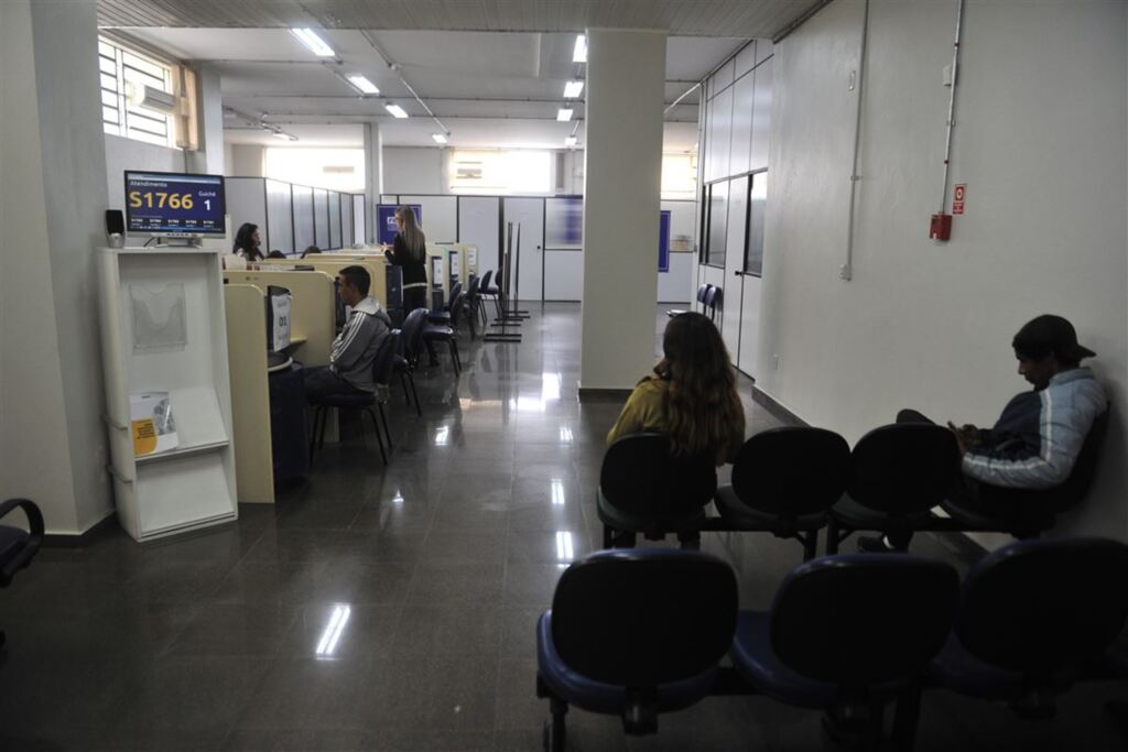 43 vagas de emprego para quinta-feira em Santa Maria