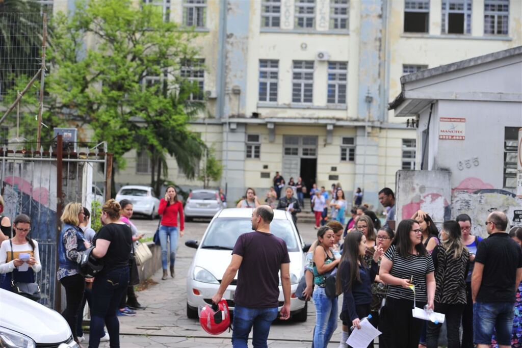 17 concursos estão com inscrições abertas no Rio Grande do Sul