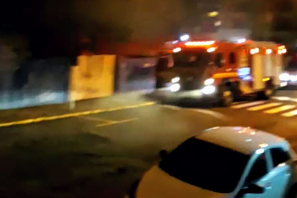 Princípio de incêndio atinge escola na área central de Santa Maria