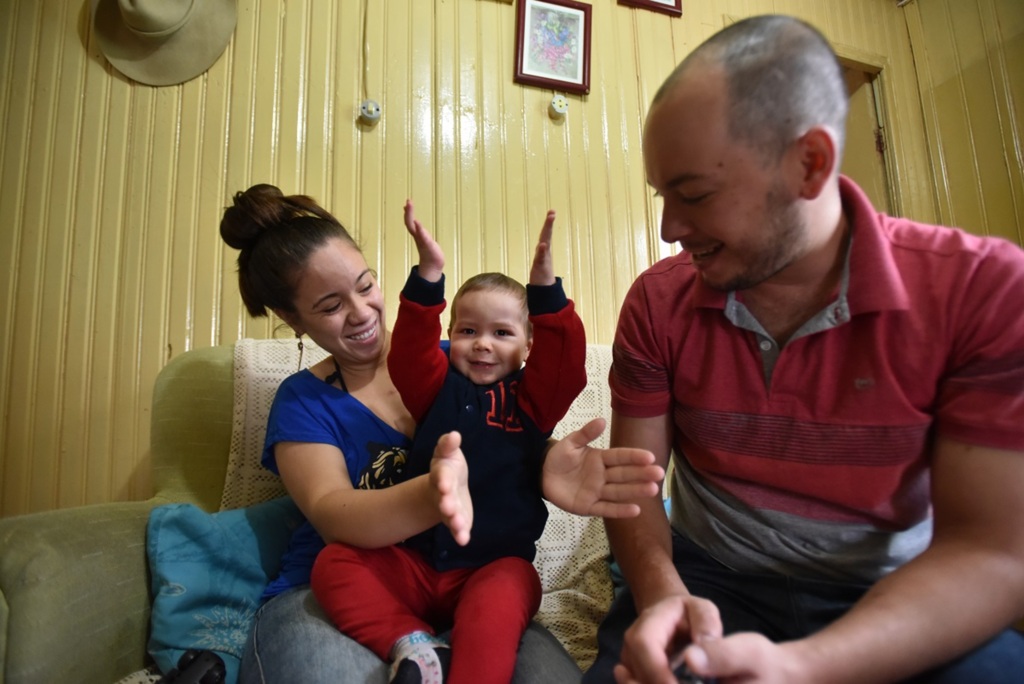 Produtor de cantor gospel cria vaquinha online para tratamento de criança com leucemia em Santa Maria