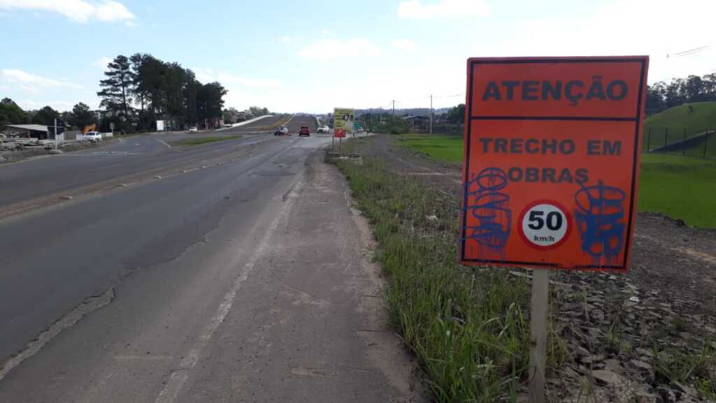 VÍDEO: após morte de motorista em viaduto, população pede mais sinalização