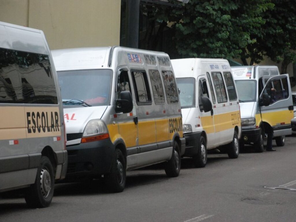 Prefeitura divulga lista de transportes escolares regulares em Santa Maria