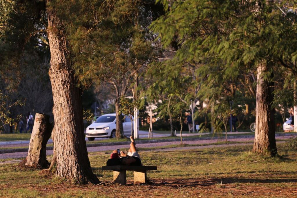 Semana pode começar com chuva, mas calor retorna a Santa Maria