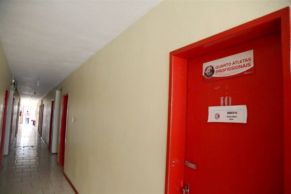 VÍDEO: alojamento para atletas do Inter-SM não tem alvará