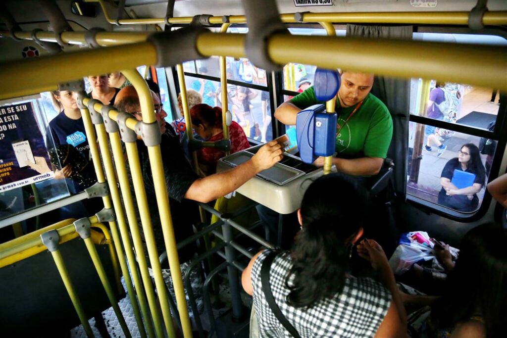 Foto: Renan Mattos (Diário) - Segundo ATU, se 350 cobradores foram cortados, tarifa poderia reduzir de 10% a 12%