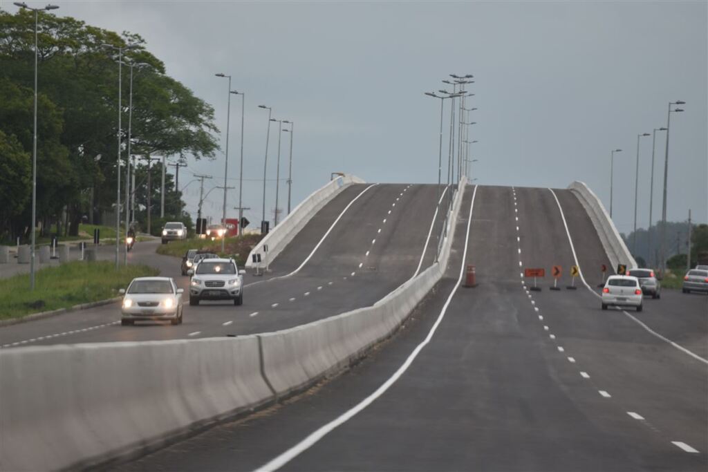 Foto: Foto: Gabriel Haesbaert (Diário) - Velocidade máxima no trecho é de 60 km/h
