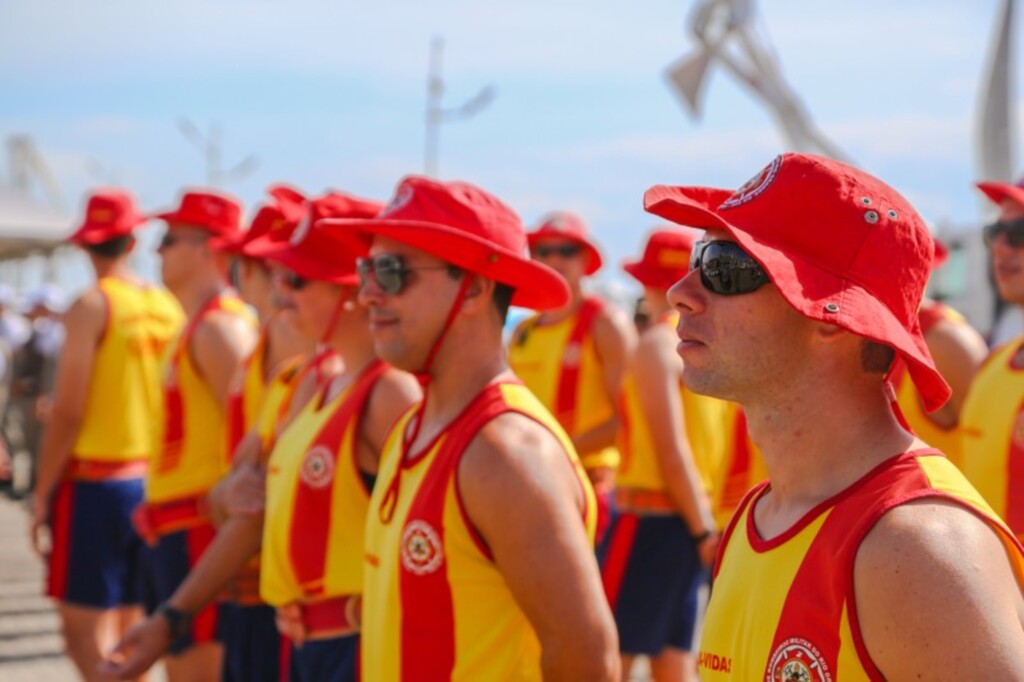 Foto: Dyessica Abadi (Palácio Piratini) - Reforço de guarda-vidas e policiais vai até 7 de março