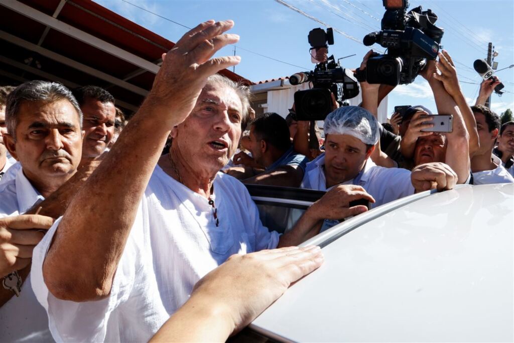 título imagem João de Deus se entrega à polícia em Goiás