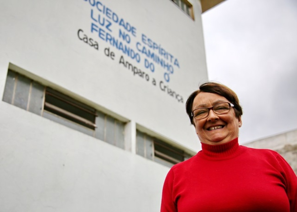 Foto: Renan Mattos (Diário de Santa Maria) - A aposentada Maria Nilza Padilha dos Santos dedica o tempo livre a ajudar crianças que vivem no Bairro São José