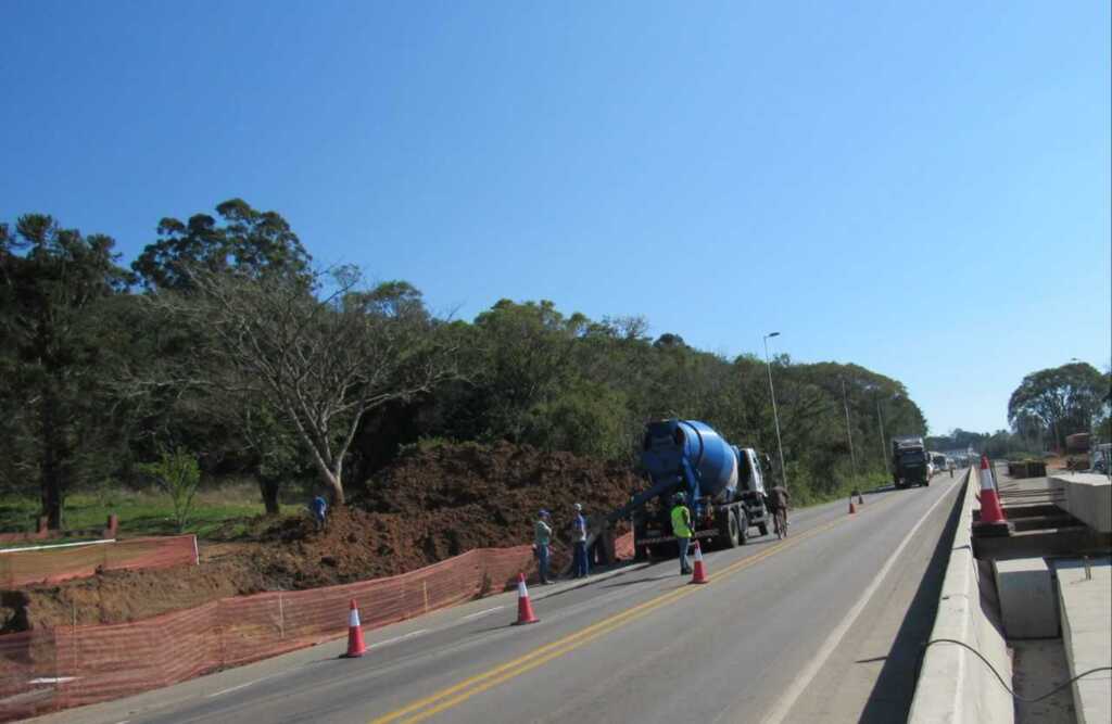 Trecho da BR-158 tem bloqueios parciais nesta quinta-feira