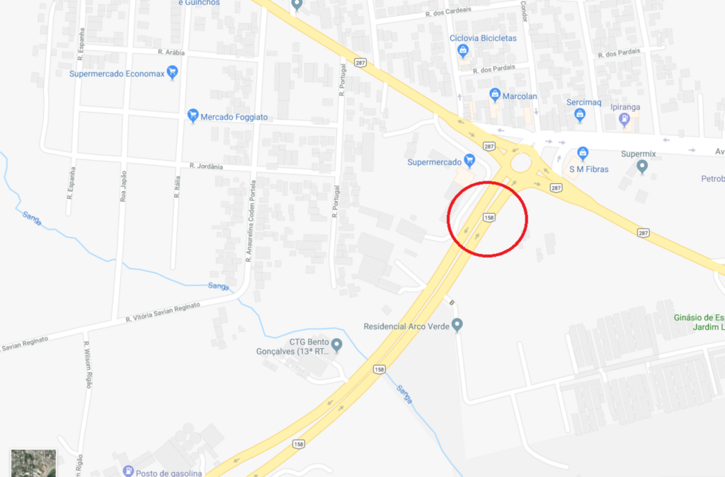 Trânsito está bloqueado na Faixa de Rosário nesta manhã