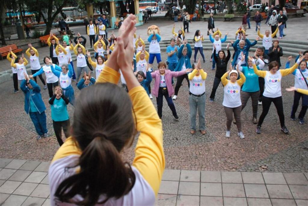 Foto: Divulgação - Ação propõe a prática de exercícios por 15 minutos