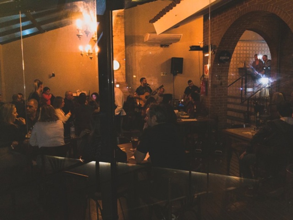 Foto: Manuela Macagnan (Diário) - Empreendimento pet-friendly (que permite a entrada de animais) abriu em 2017