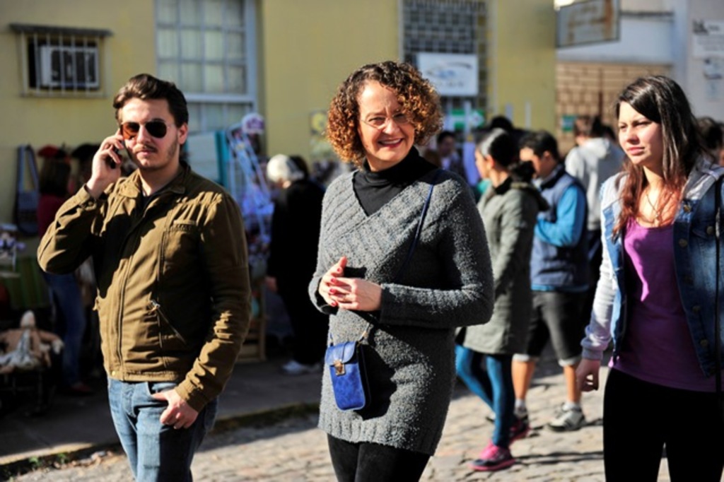 Evento com Luciana Genro debate feminismo no sábado