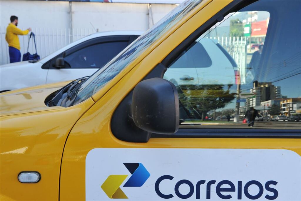 Correios devem demorar 15 dias para normalizar entregas