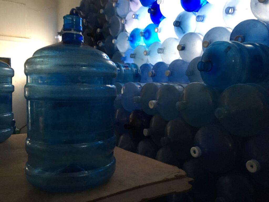 Começa a faltar água mineral em Santa Maria