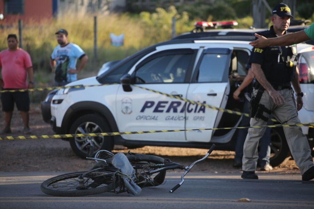 Ciclista morre após ser atropelado por caminhão em Santa Maria