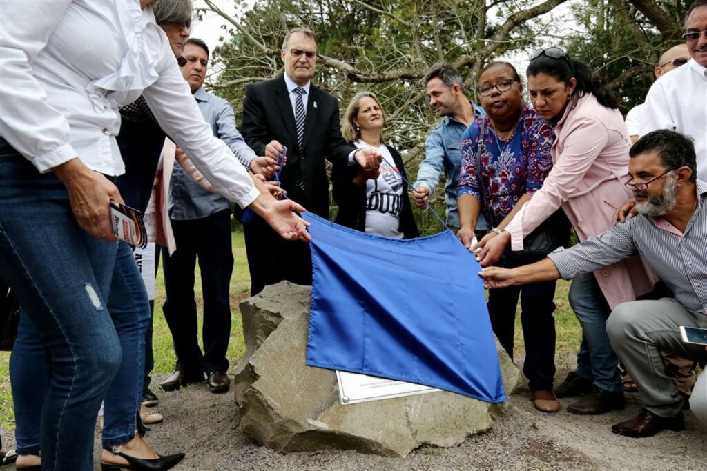 'Não dá para apagar, mas dá para ressignificar', diz mãe da Kiss sobre memorial da UFSM