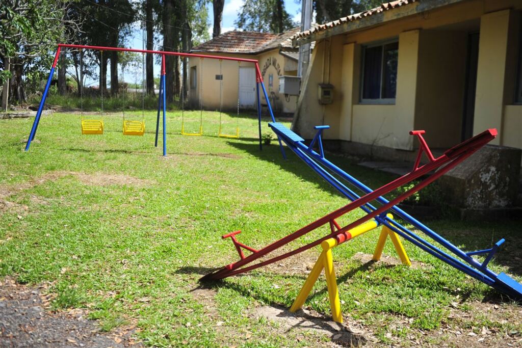 Foto: Gabriel Haesbaert (Diário) - Até março, única pracinha de Santa Flora era a que funciona junto à escola municipal da localidade