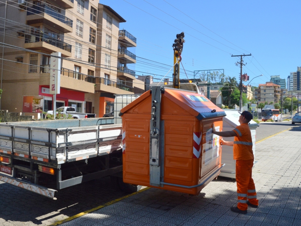 Santa Maria tem só 10 contêineres de lixo seco para 278 mil habitantes