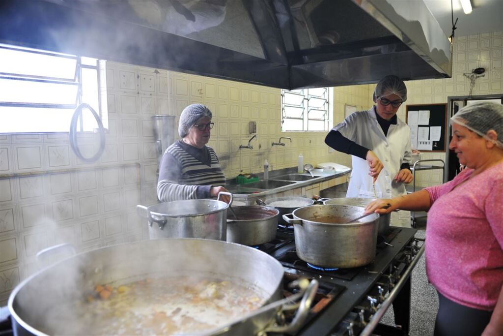 Lar das Vovozinhas realiza risoto e mateada no próximo domingo