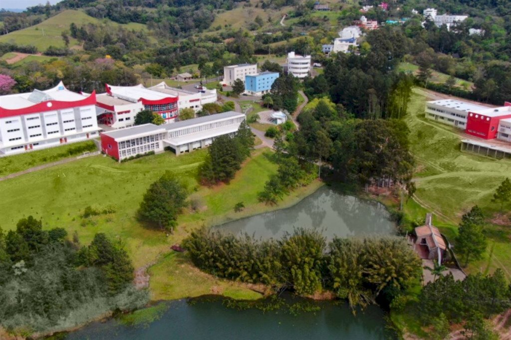 título imagem Faculdade Antonio Meneghetti divulga listão dos aprovados no vestibular 2022