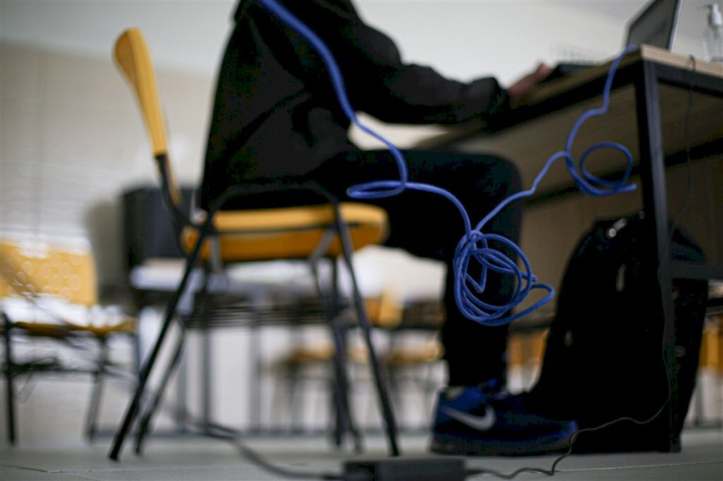 Governo veta projeto de ensino em casa e diz que matéria é inconstitucional