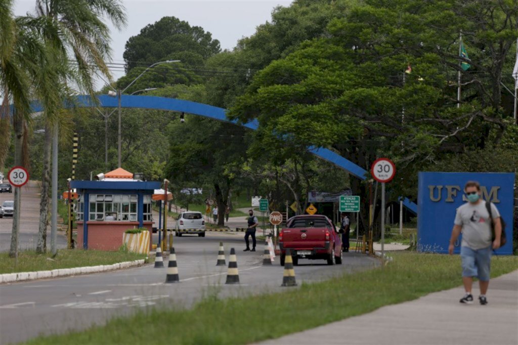 Validade para editais de concursos e seleções públicas da UFSM tem novos prazos