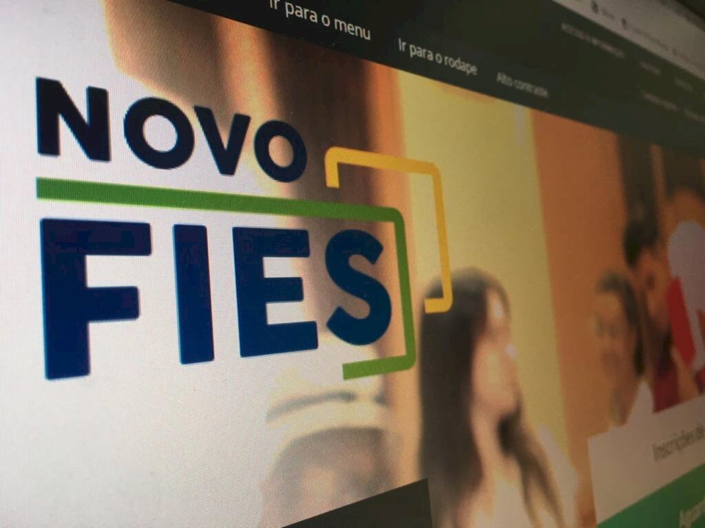 MEC anuncia regras para o Fies do segundo semestre de 2021