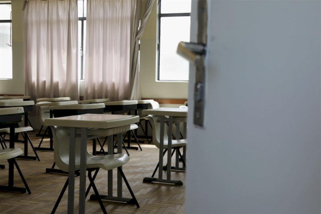 Ciclo de palestras online aborda Educação Básica no país