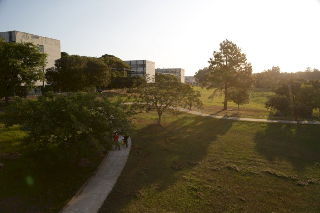 UFSM e prefeitura arrecadam equipamentos de informática